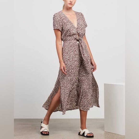 KIVARI Alena Leopard Print Tie Front Midi Dress - Picture 3 of 16